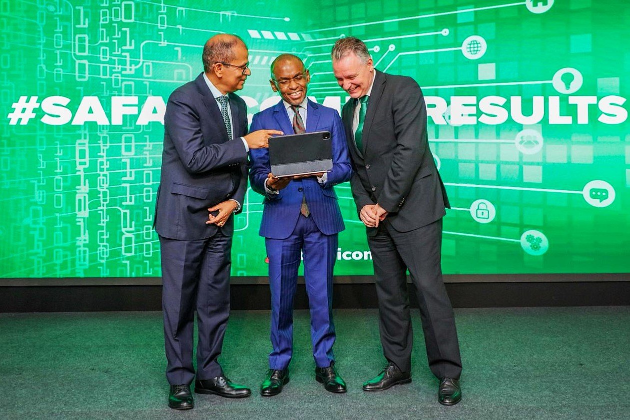 Peter Ndegwa, Wim Vanhelleputte, Dilip Pal